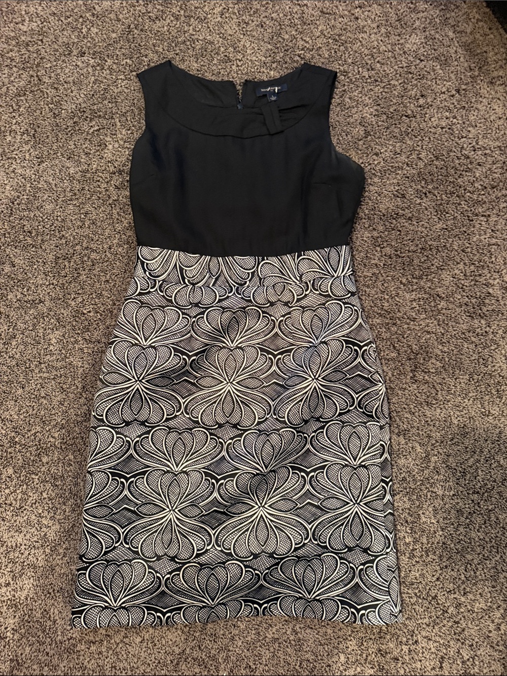 Banana Republic Black Sleeveless Midi Dress with White Floral Pattern